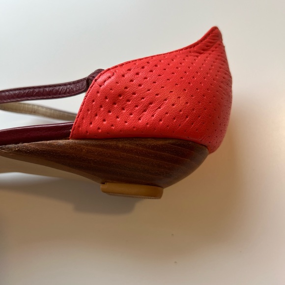 Colcci Girls Flat Sandals - Picture 4 of 8